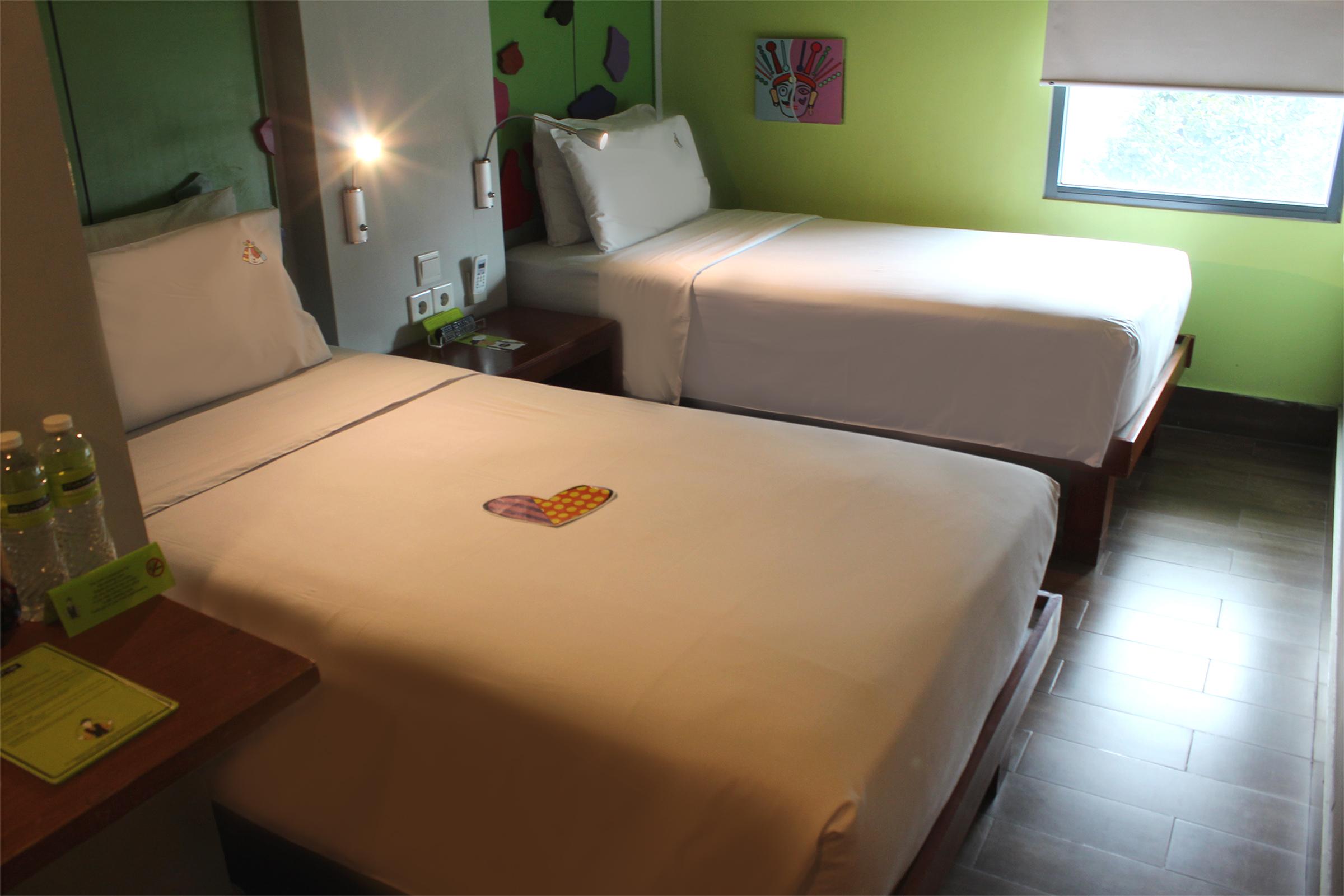 Maxonehotels.Com At Sabang Jakarta Exterior photo